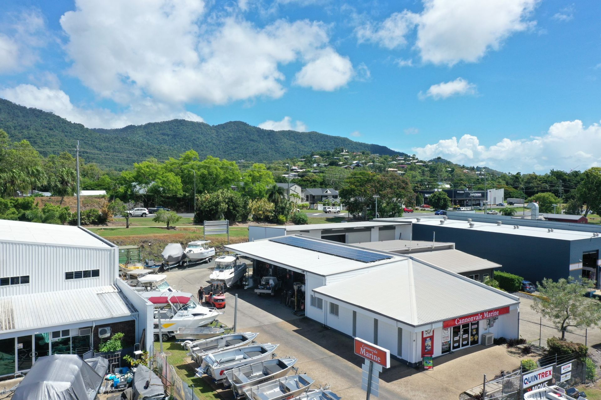 14 McIntosh Drive, Cannonvale Taylors Property Specialists