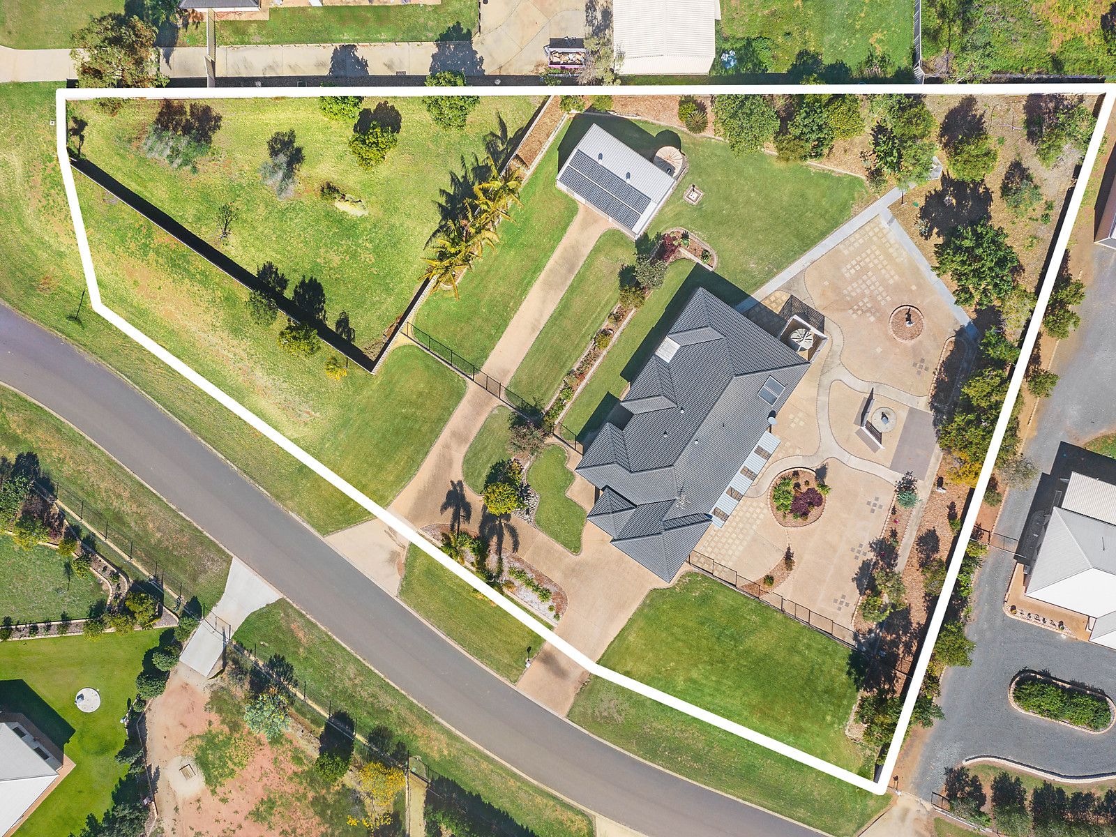 Real Estate For Sale 3 Freeman Court Gracemere , QLD