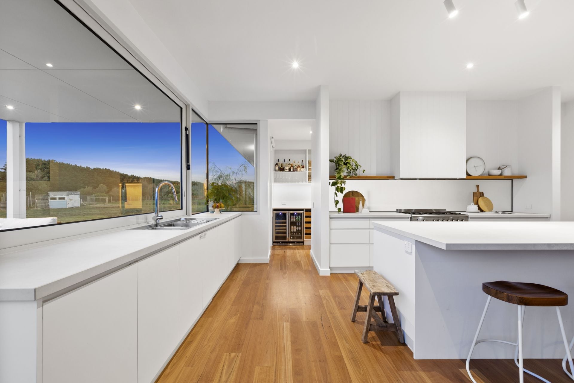 16 Suffolk Drive, Bellbrae - Thumbnail 7