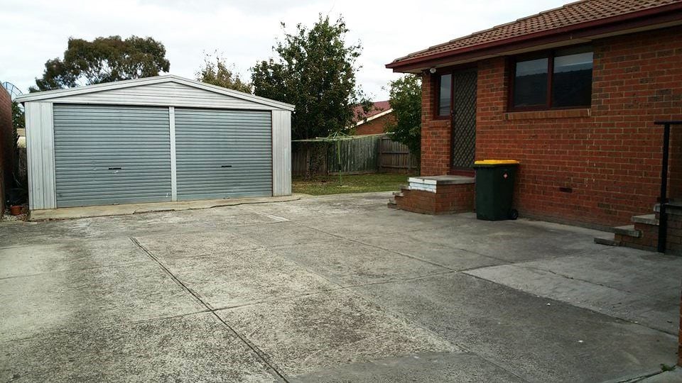 3 BEDROOM HOME IN A PRIME LOCATION