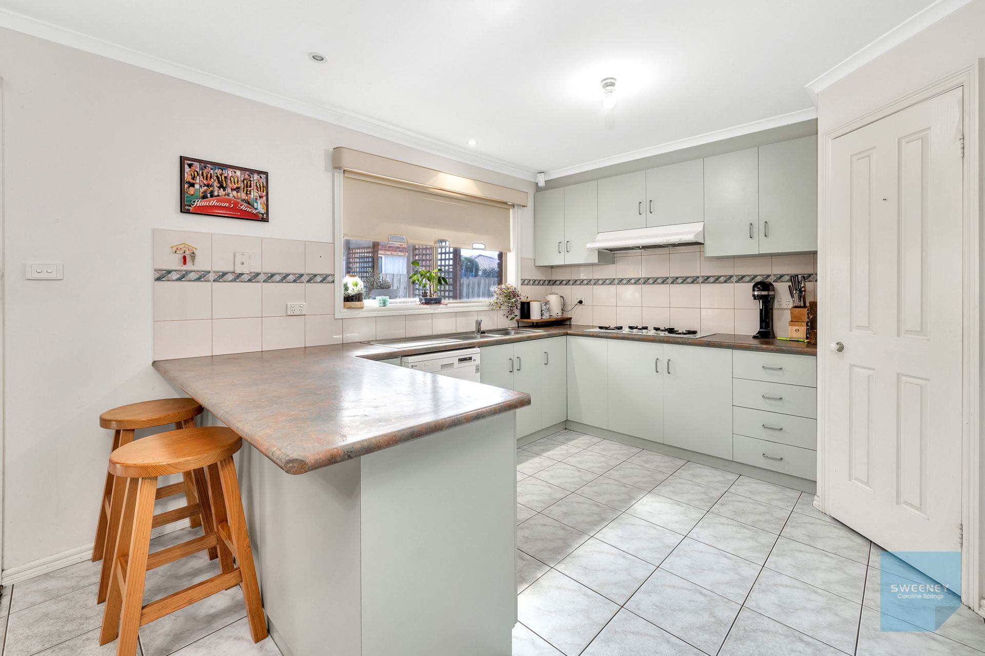 62 Stagecoach Crescent, Sydenham - Thumbnail 3