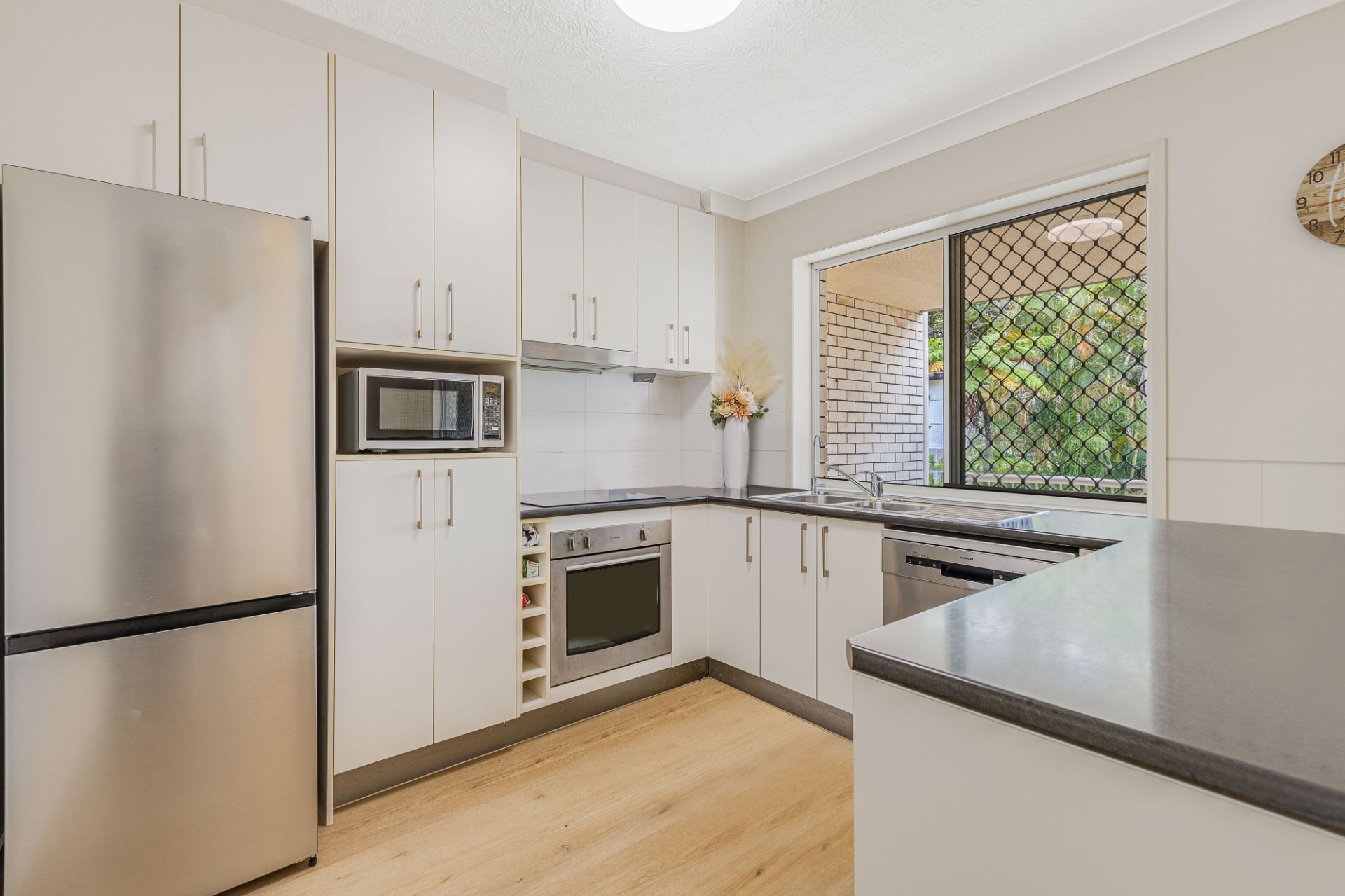 8/54 Dutton Street Coolangatta QLD, Coolangatta - Thumbnail 5