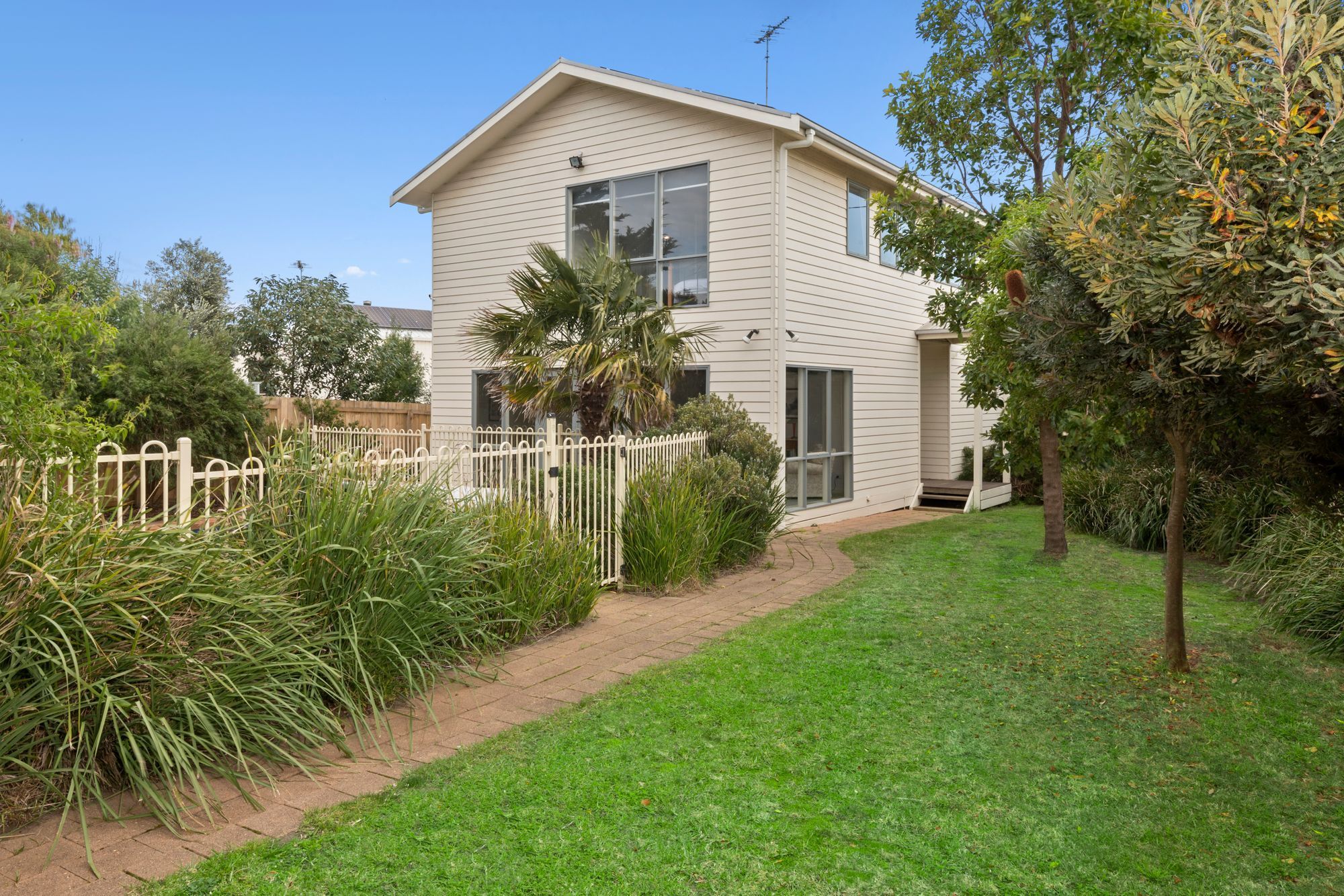 Sold property 830000 for 1416 Mermaid Avenue Ocean Grove , Victoria 3226