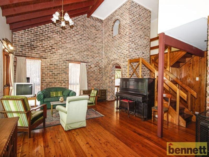 140 Lieutenant Bowen Road, Bowen Mountain - Thumbnail 8
