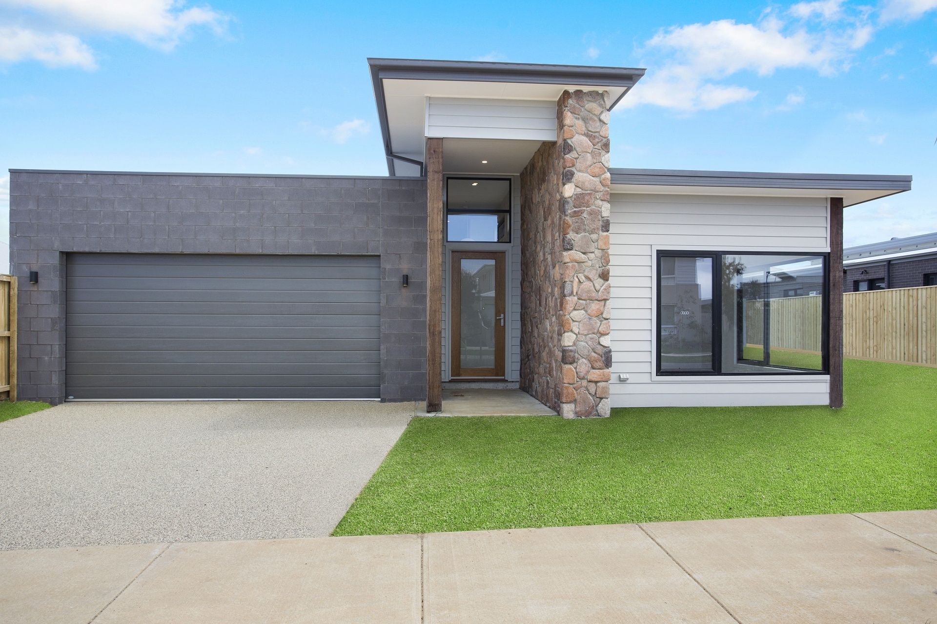 19 Blue Mallee Drive Ocean Grove VIC, Ocean Grove - Thumbnail 2