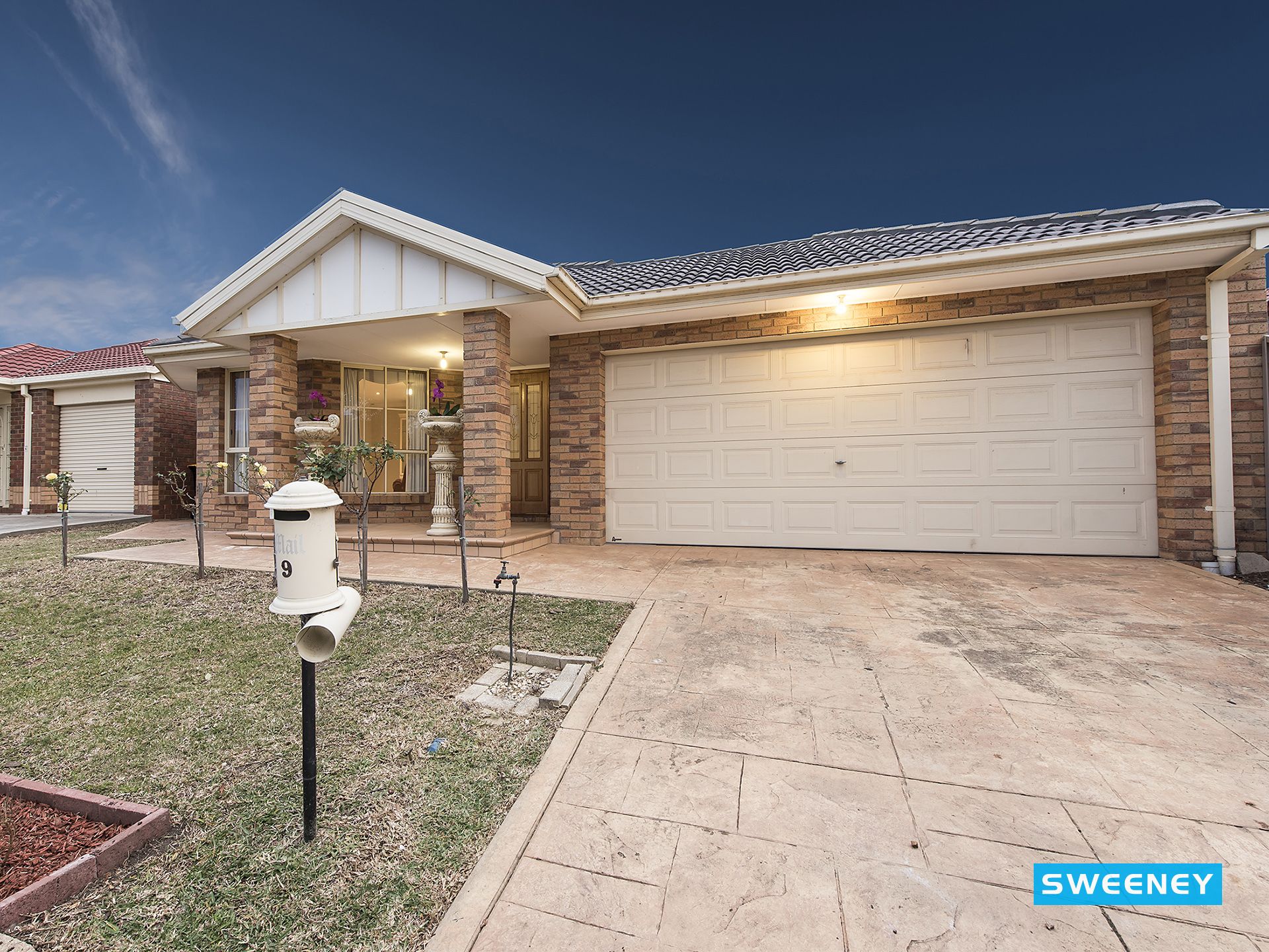 9 Springfield Close, Caroline Springs - Thumbnail 3