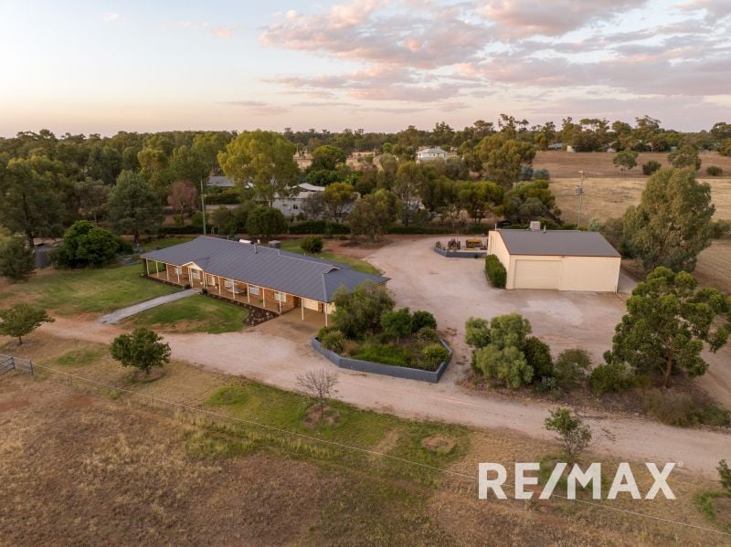 COOLAMON 10 Jerricks Lane
