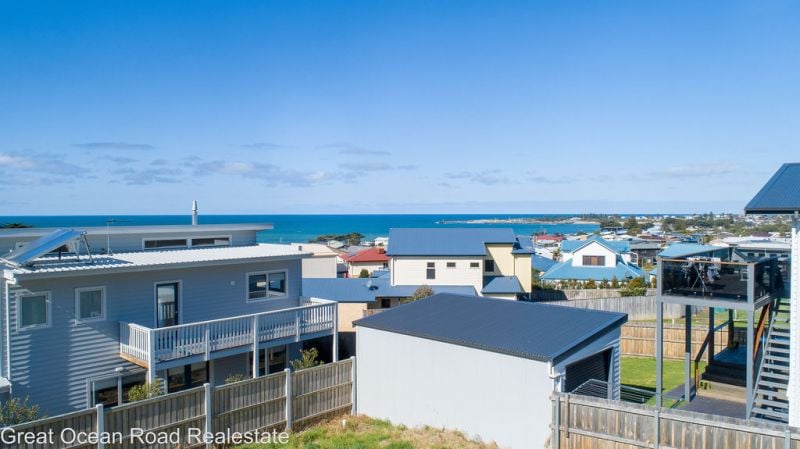 5 OVERVIEW CRESCENT, Apollo Bay - Thumbnail 6
