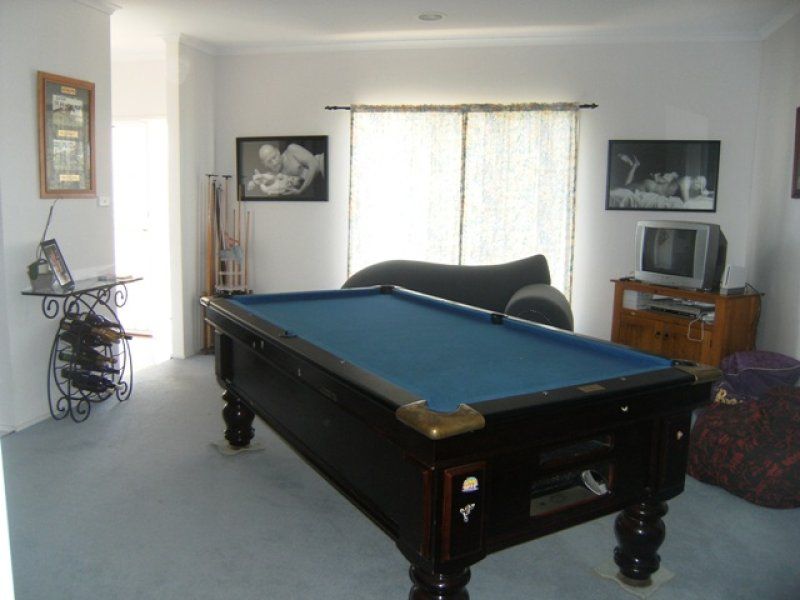 6 Wales Court, Hillside - Thumbnail 5