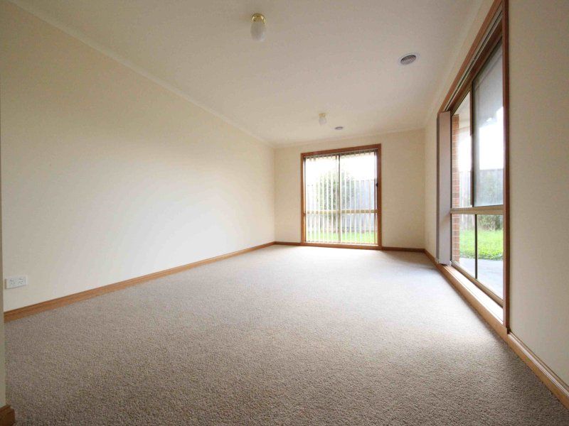 31 Madden Drive SOUTH MORANG, South Morang - Thumbnail 7