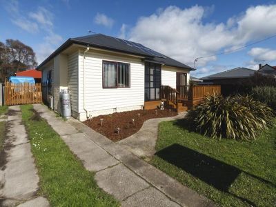 3
 
 
 
  
 
 
 1
 
 
 
  
 
 
 2
 
 
 
 
 
 
 
 8 Fenton Street, LATROBE TAS 7307, Latrobe - Thumbnail 2