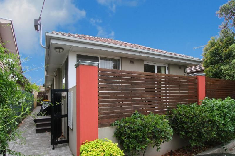 2/115A Clyde Street, Thornbury