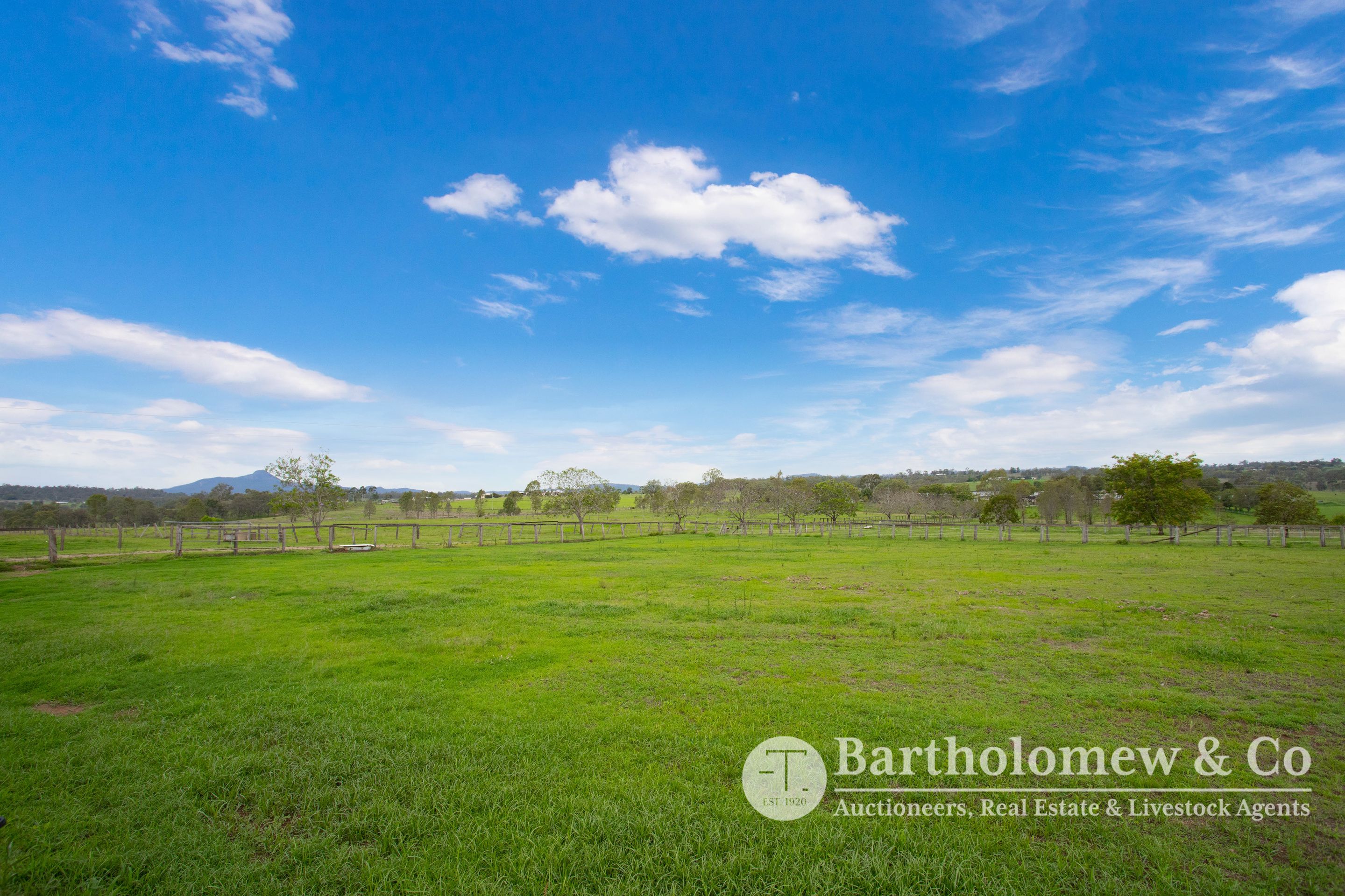 Real Estate For Sale 16 Milora Lane Milora , QLD