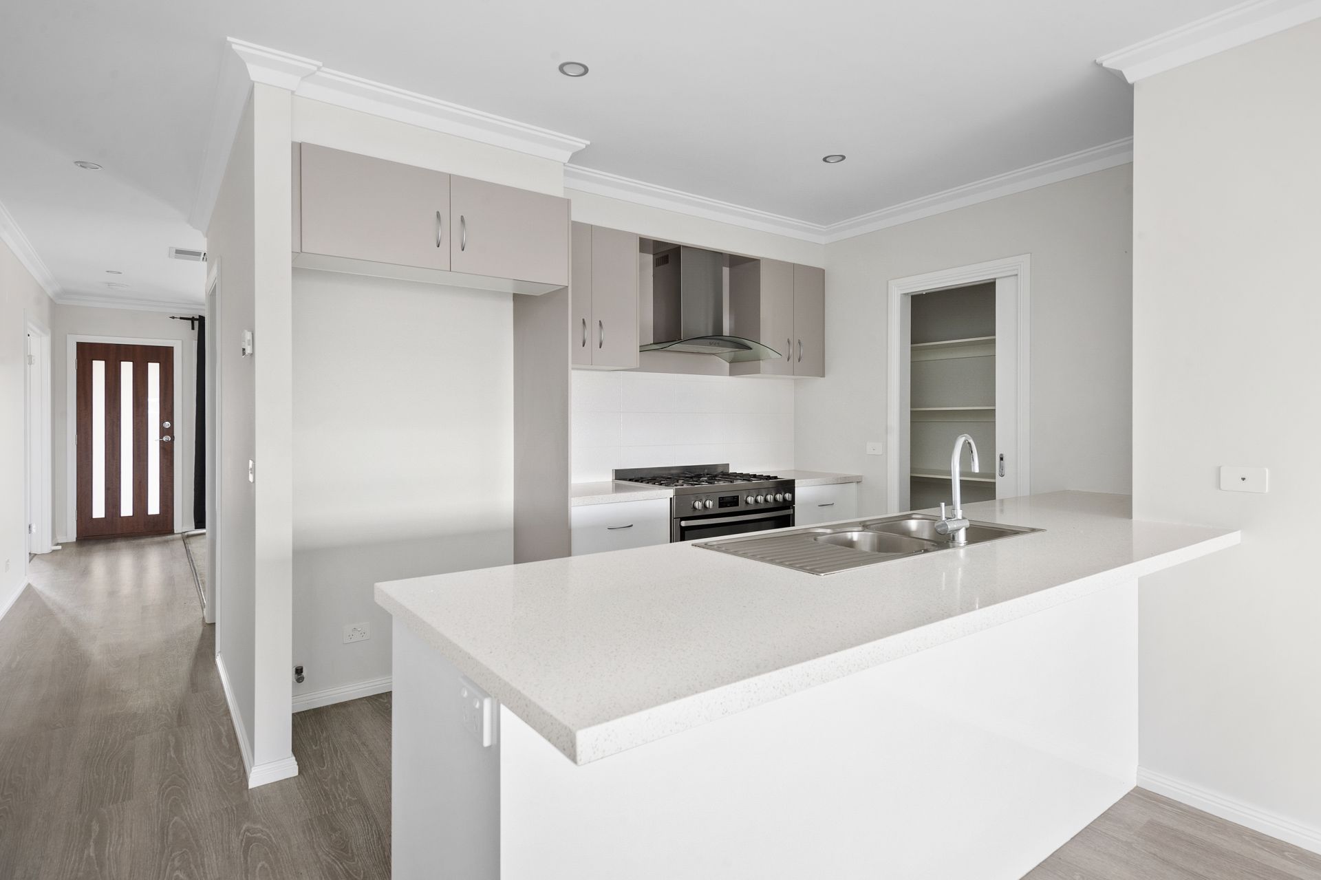 16  Wade Place, Lucas, Lucas - Thumbnail 5