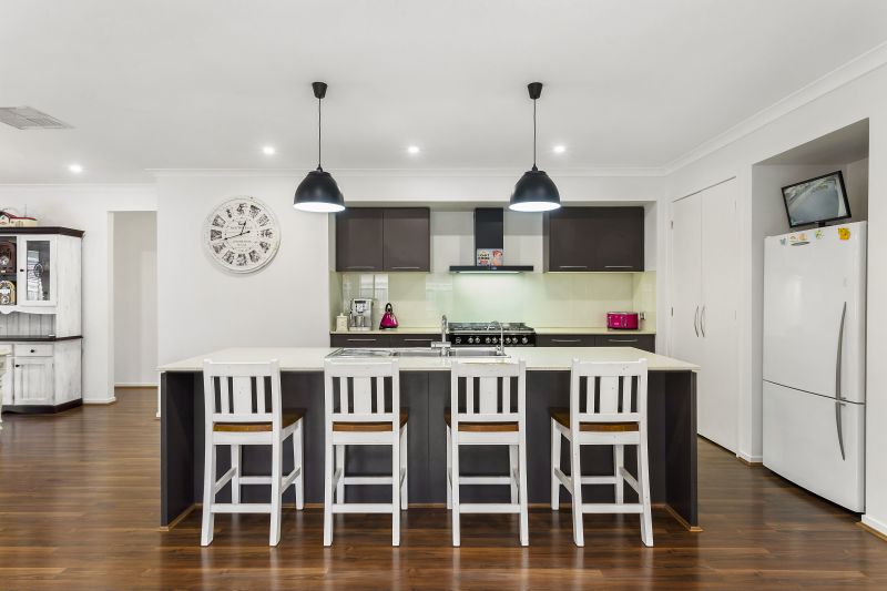 27 Chandler Drive, South Morang