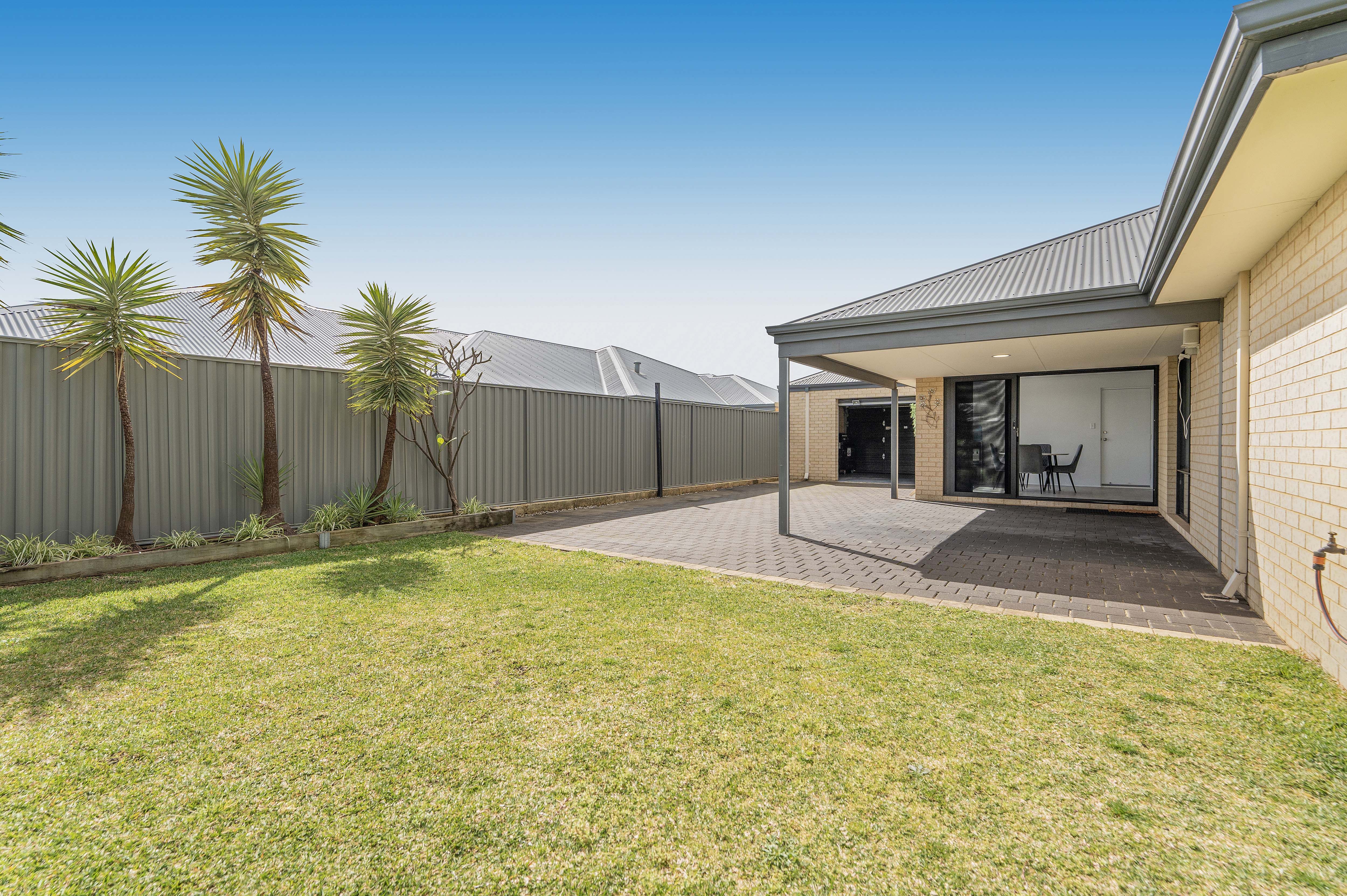 10 Crillin Way, Byford