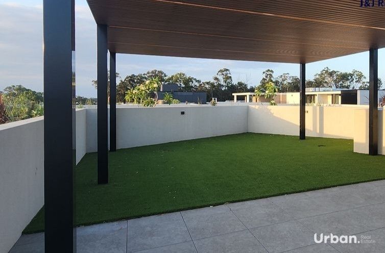 North Kellyville 215/227 Hezlett Road