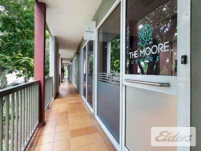 HIGH QUALITY OFFICE/CONUSLTING TENANCY!