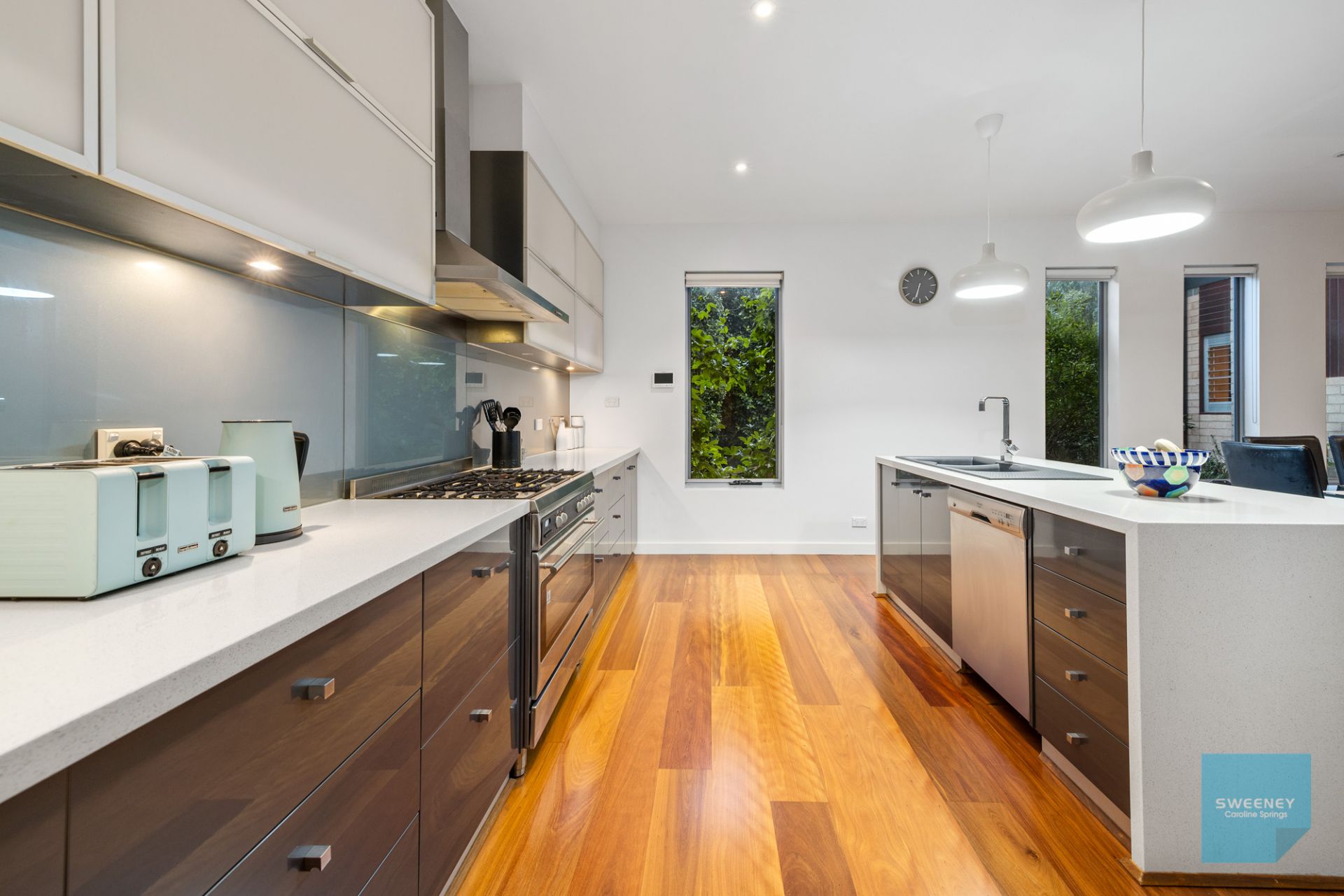 26 Central Parkway, Caroline Springs - Thumbnail 4