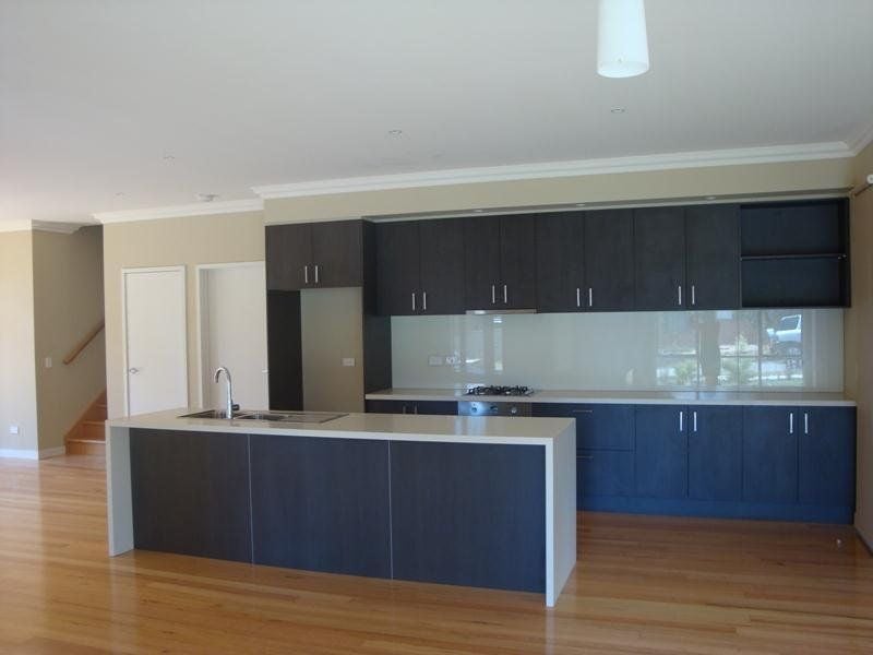 ULTRA SPACE LIVING!