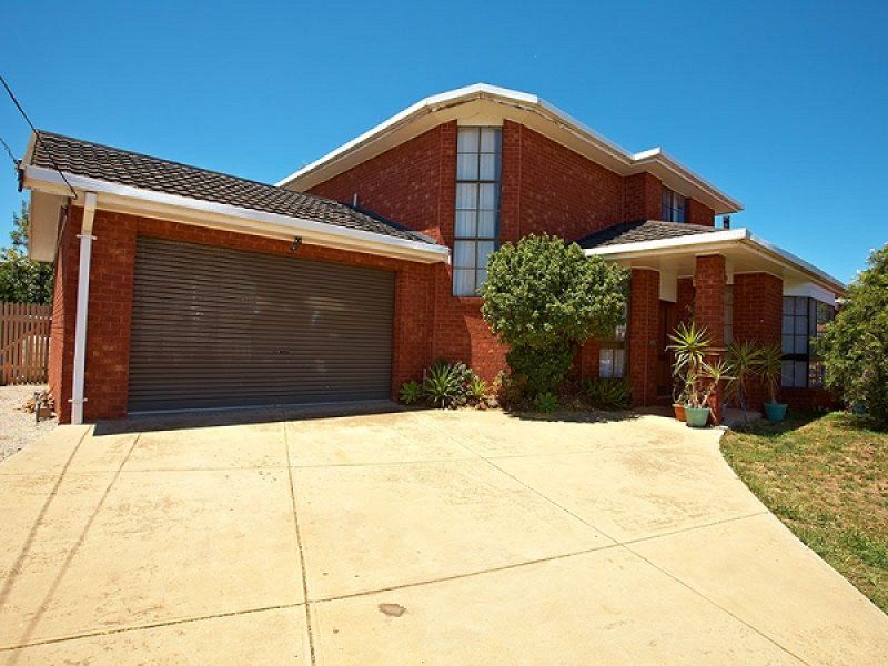 11 Duggan Court, Altona Meadows - Thumbnail 2