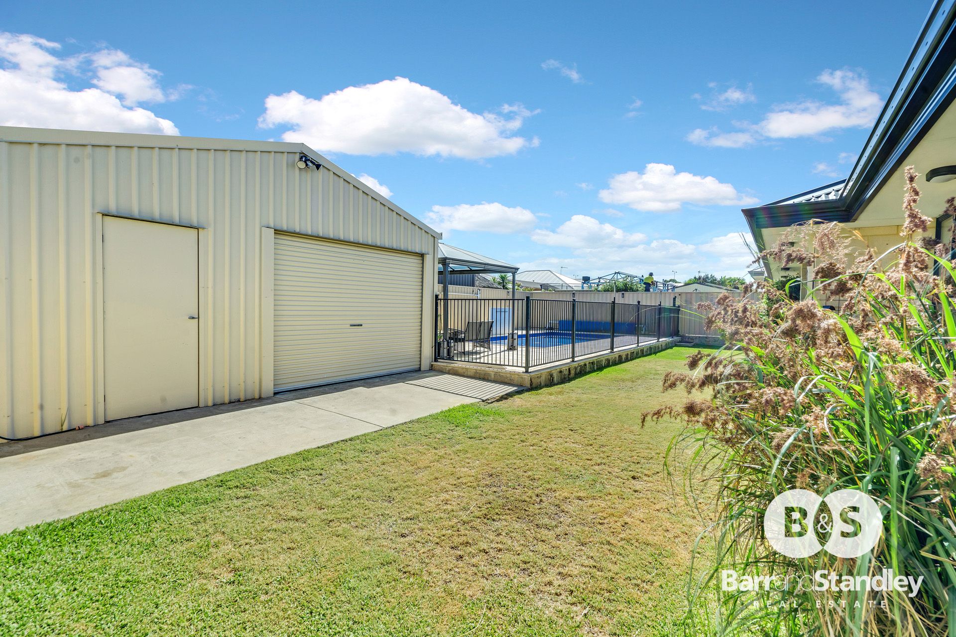 22 Peninsula Lakes Drive Eaton , WA