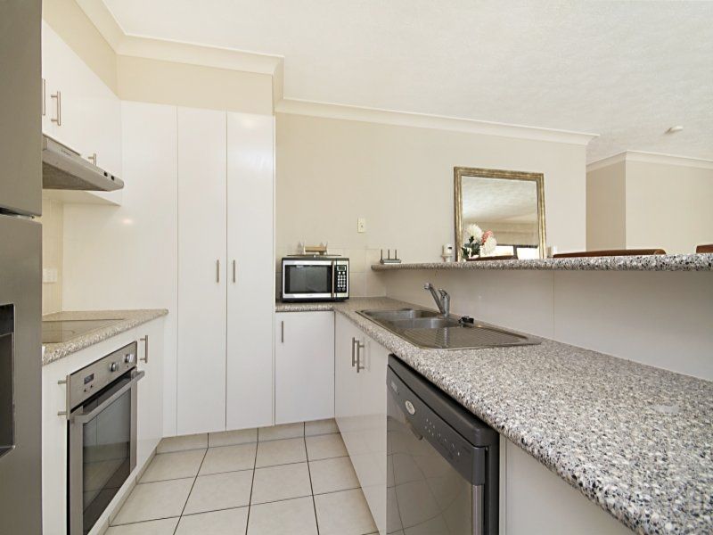 6/33-37 Dixon Street 'Parkside View' COOLANGATTA QLD, Coolangatta - Thumbnail 5