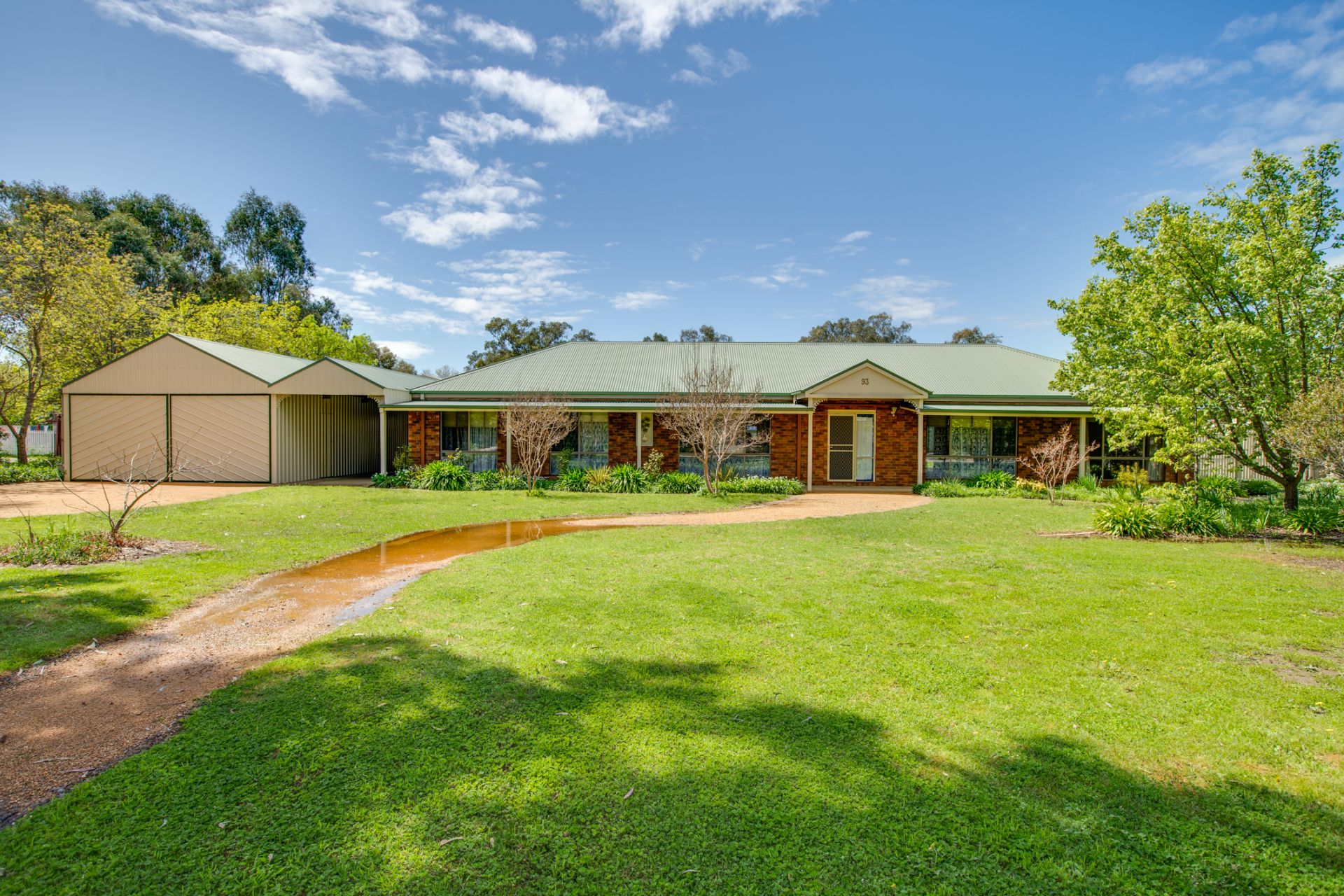 9395 Huon Street, Jindera Gilson Yonson Real Estate