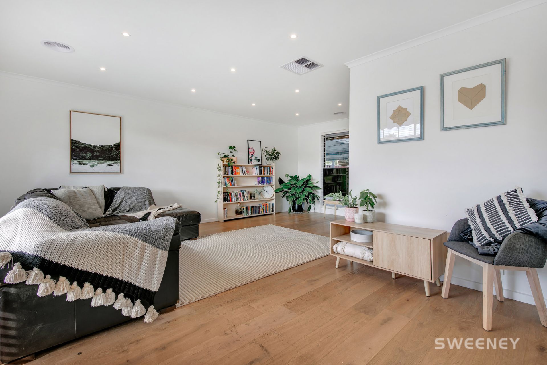 18 Hakea Court, Altona Meadows - Thumbnail 3