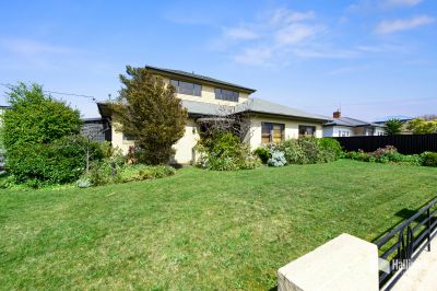 7
 
 
 
  
 
 
 3
 
 
 
  
 
 
 2
 
 
 
 
 
 
 
 35 Parker Street, Devonport TAS 7310, Devonport - Thumbnail 4