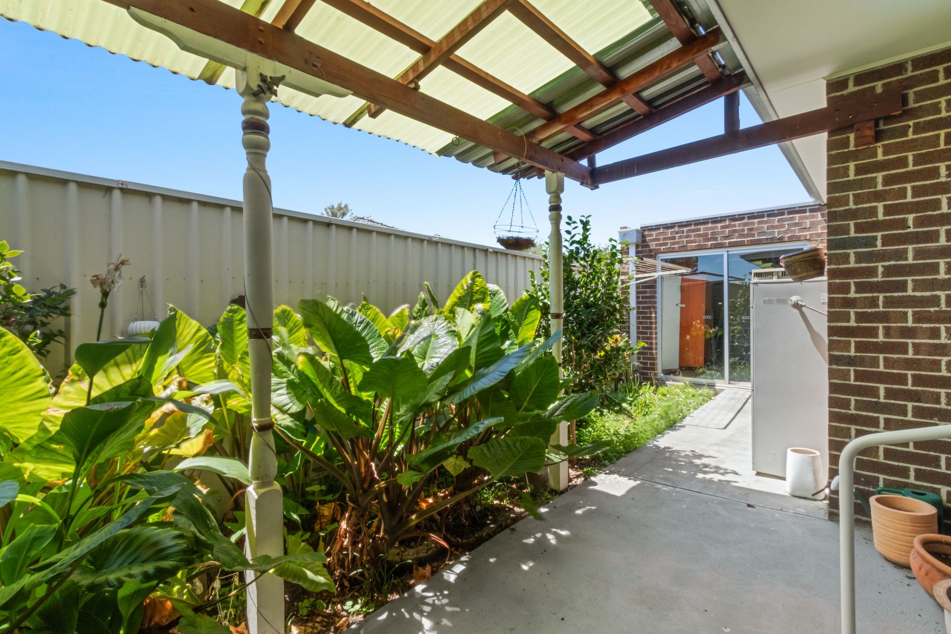 Beautiful 2 Bedroom Unit for Rent in Reservoir!