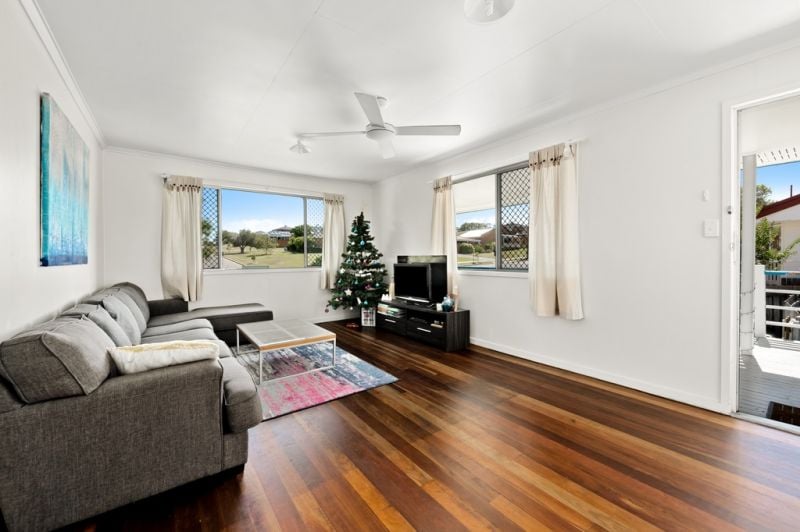 73 Cooroora Street Dicky Beach QLD, Dicky Beach - Thumbnail 5