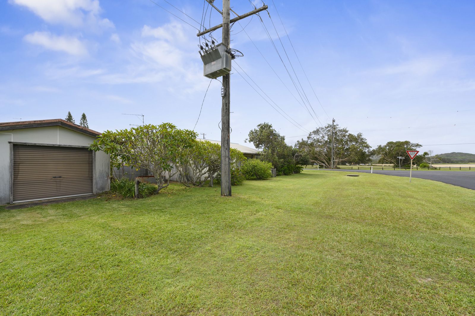 Real Estate For Sale 44 Ford Street Red Rock , NSW