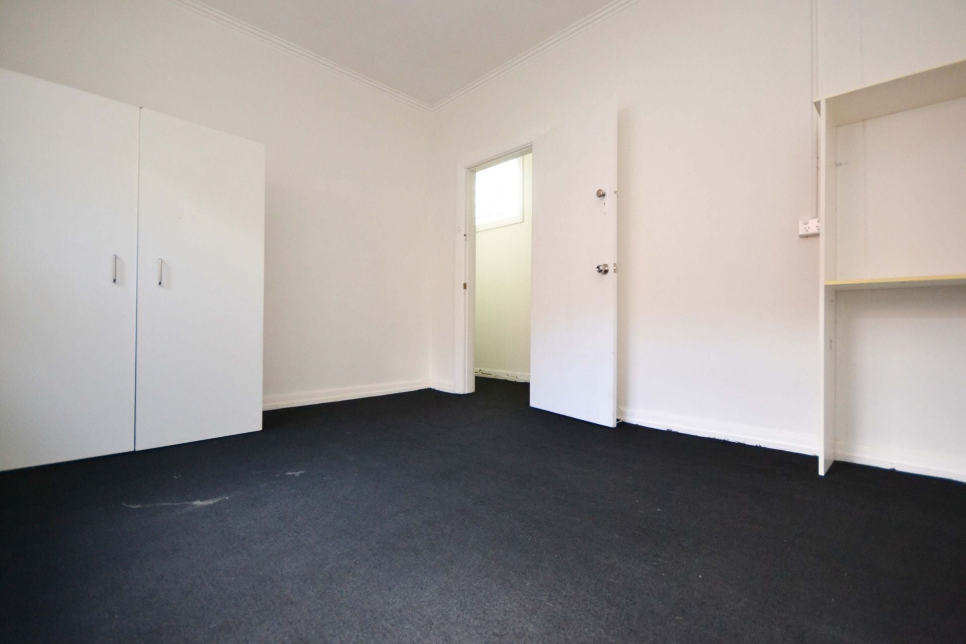 SPACIOUS WITH A SUPERB LOCATION
