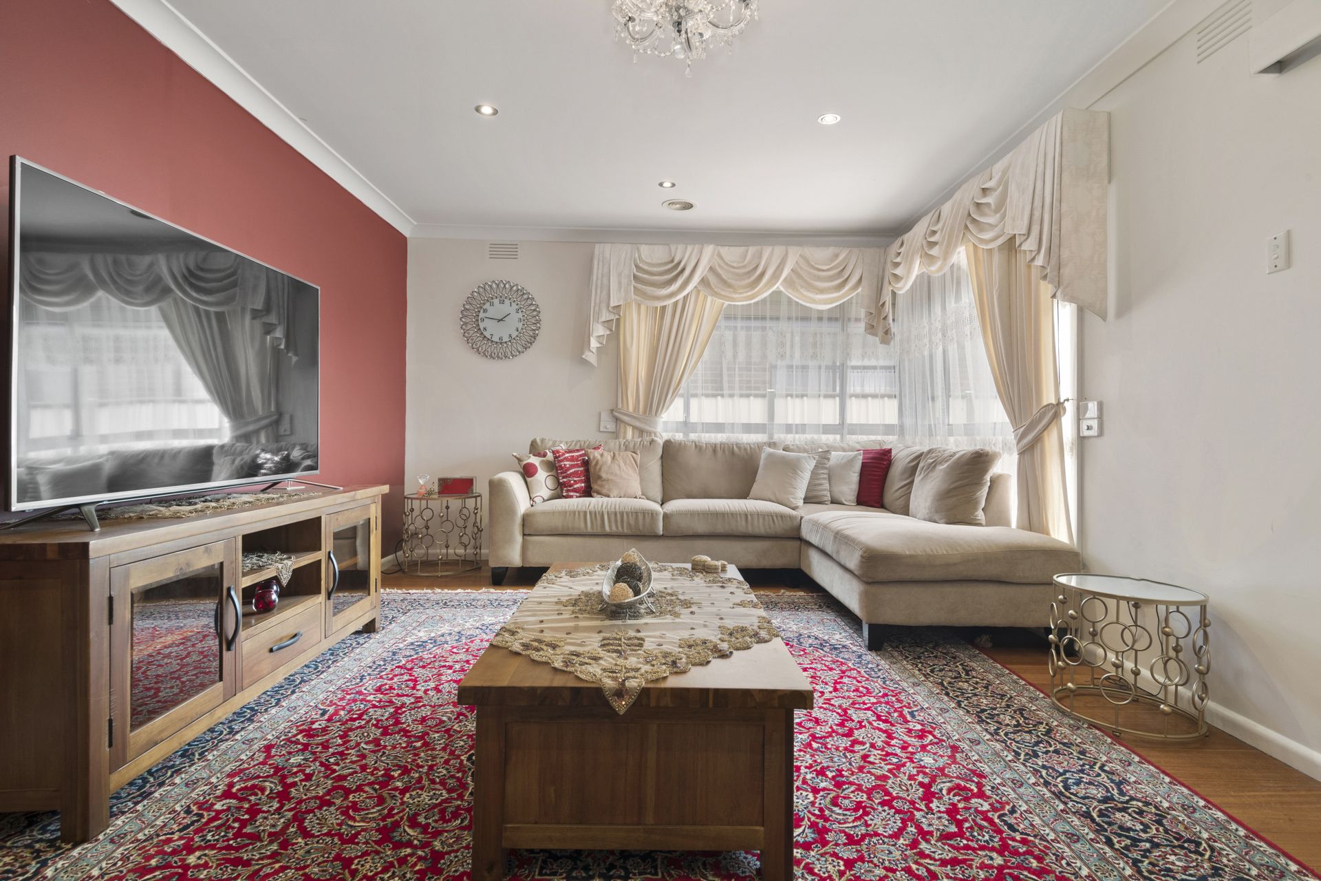 4 BEDROOM FAMILY HOME - SURPRISE PACKAGE
