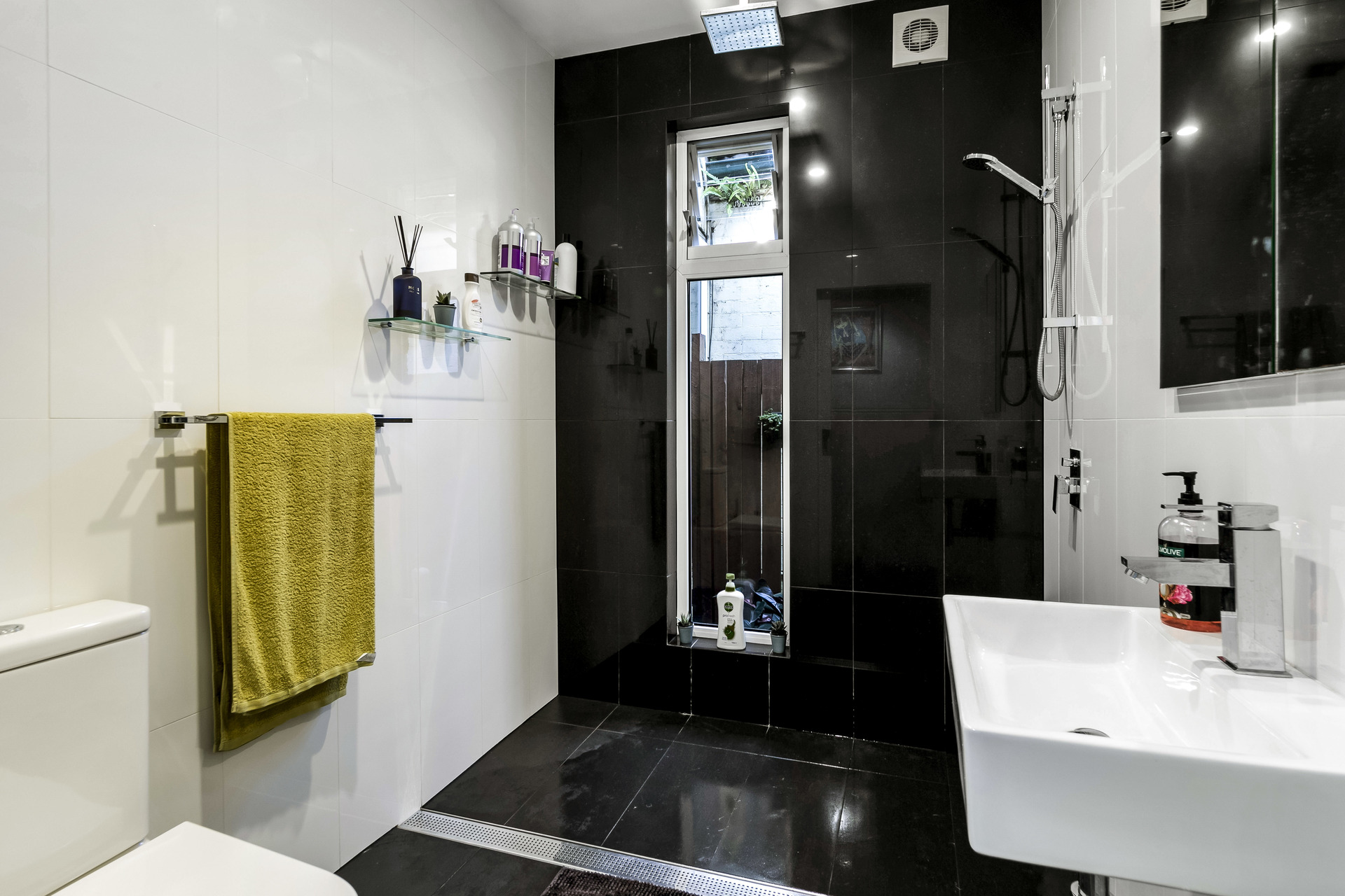 16 George Street, SYDENHAM, Sydenham - Thumbnail 7