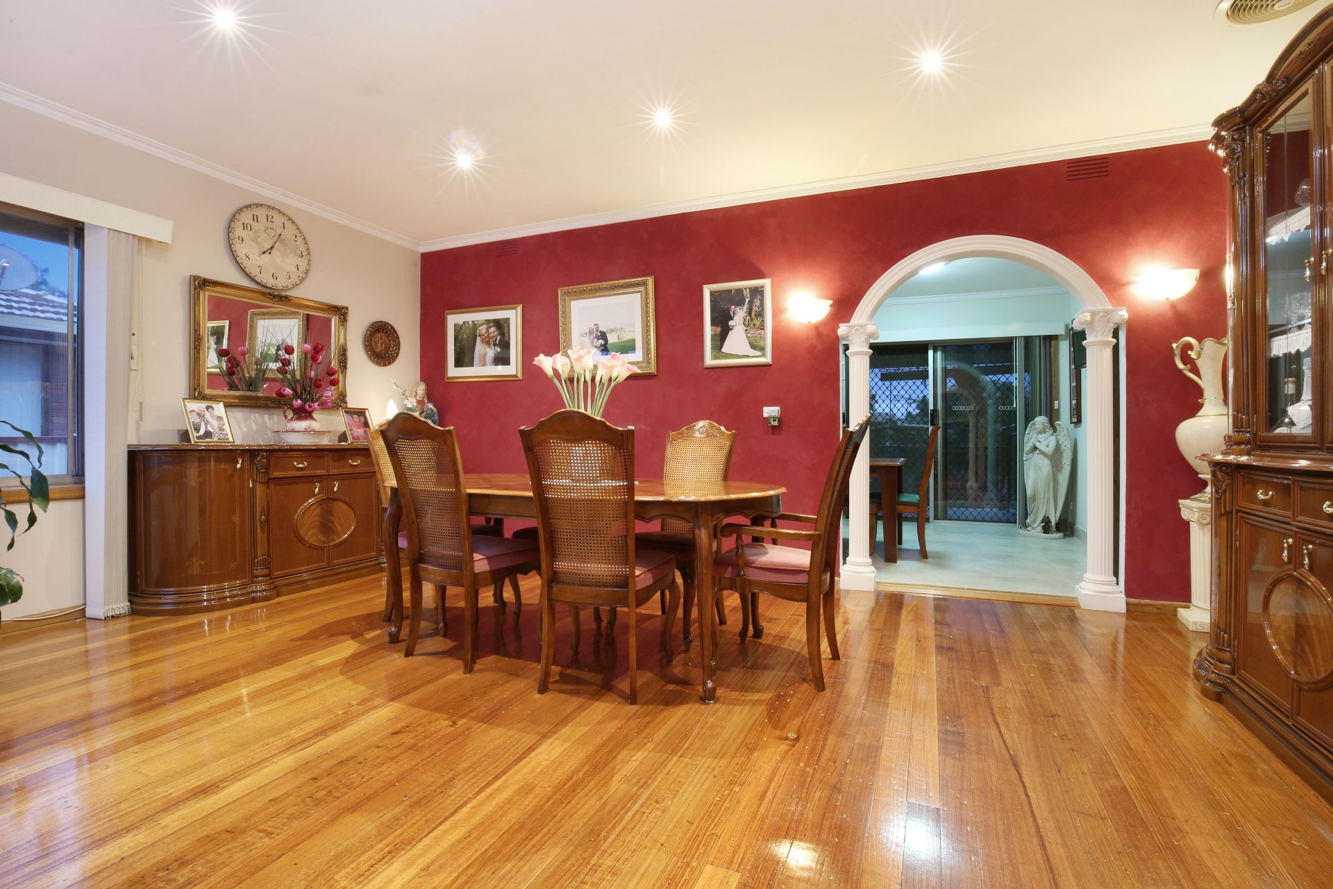 GRAND FAMILY HOME