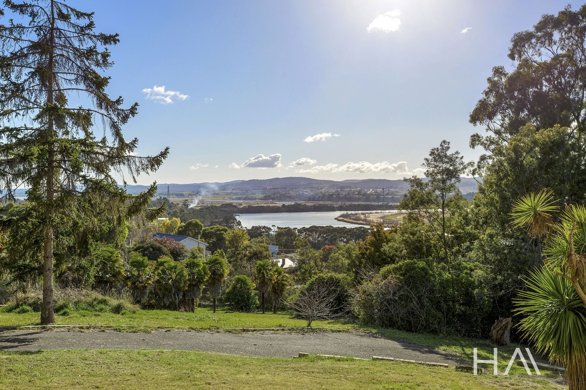 66 Forest Road Trevallyn, Trevallyn - Thumbnail 7