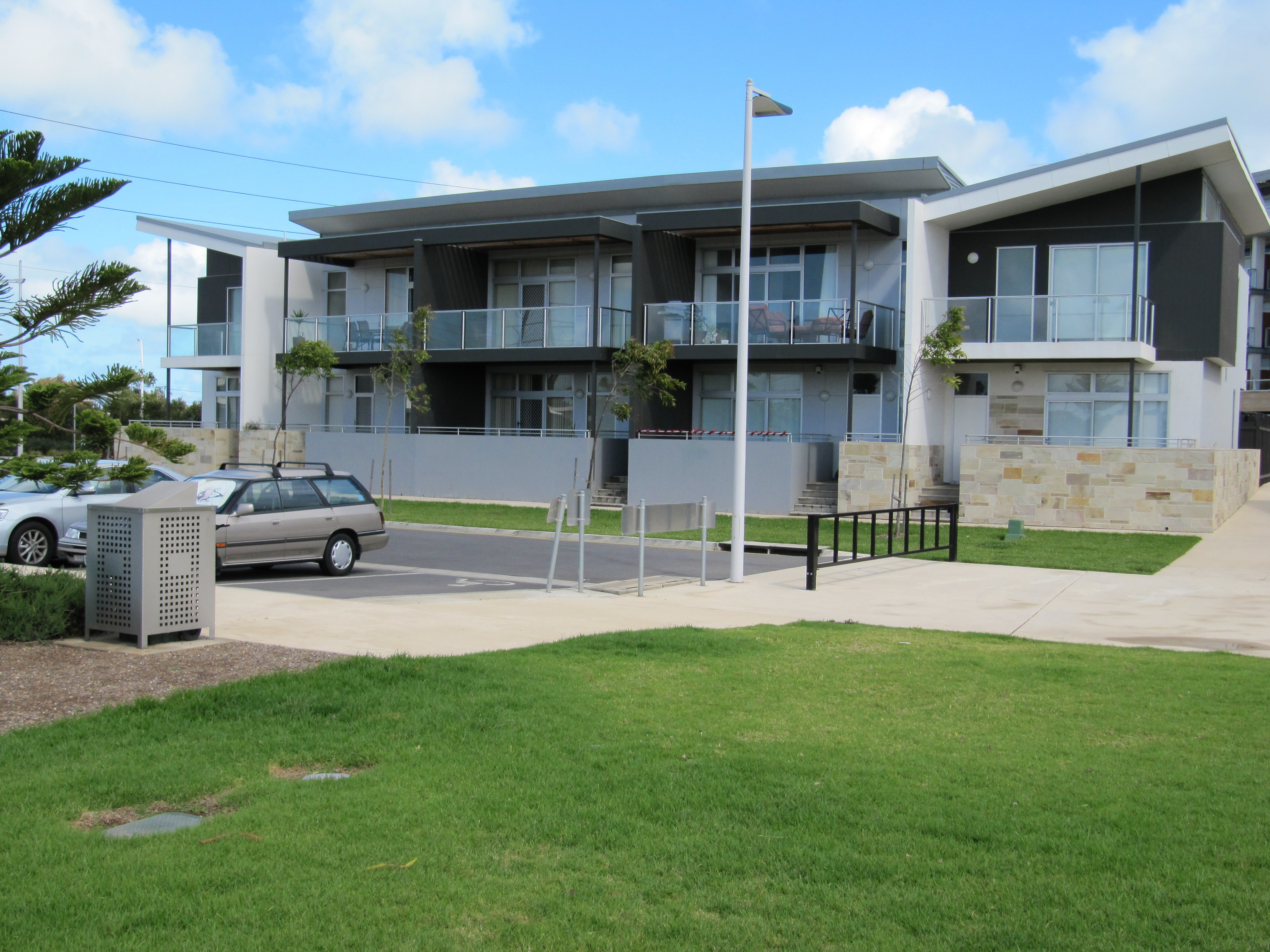 6 Yao Cove  New Port 5015