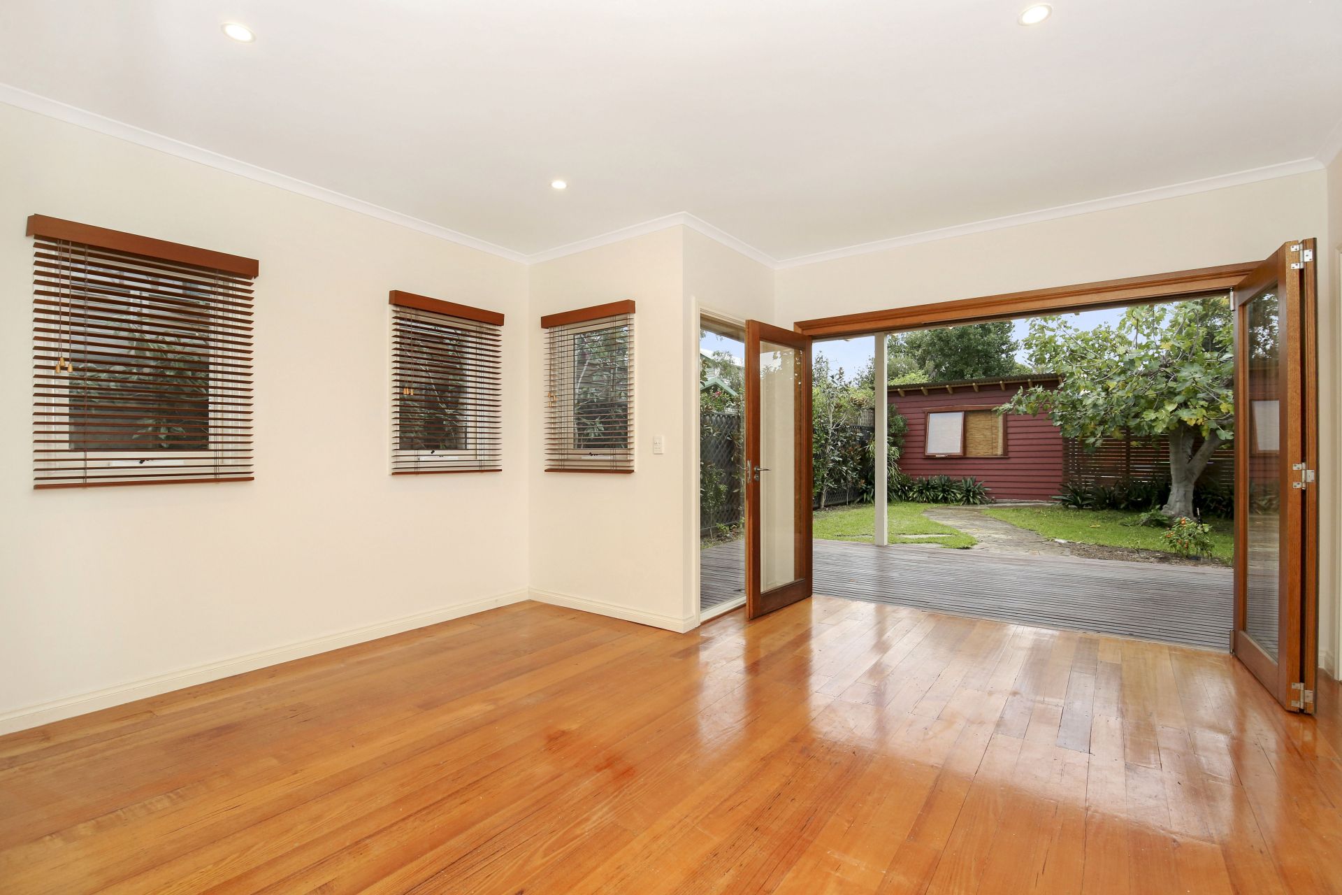 PERFECT HOUSE PERFECT LOCATION!