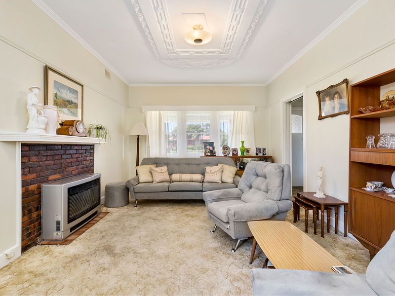 4 Montrose Avenue, Apollo Bay - Thumbnail 3