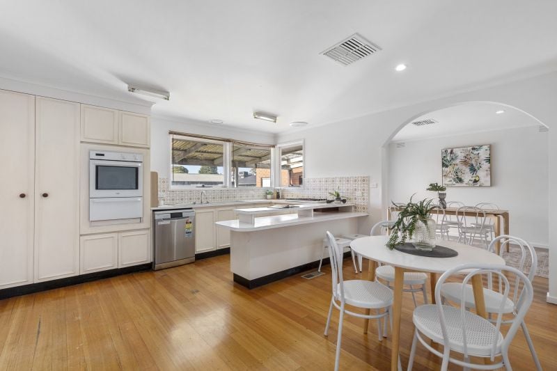 10 Pentland Drive, Epping