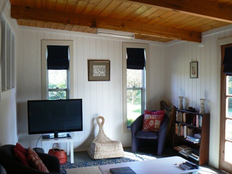 14 South West Terrace BEACHPORT SA, Beachport - Thumbnail 6
