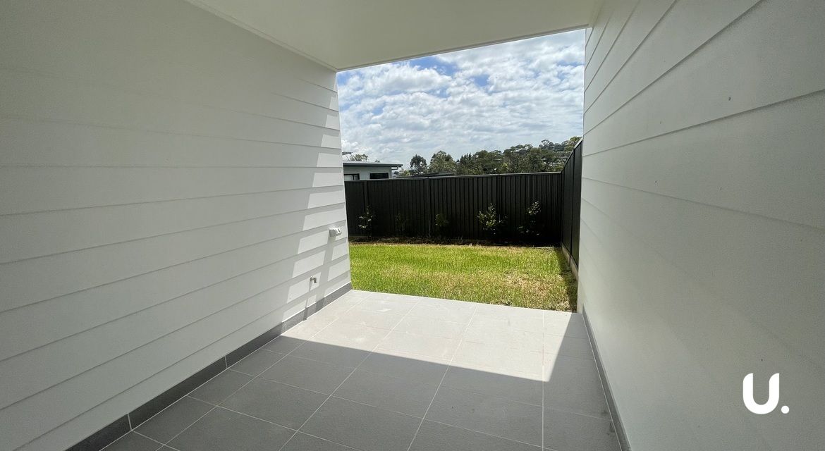 Tullimbar 37 Candelo Place