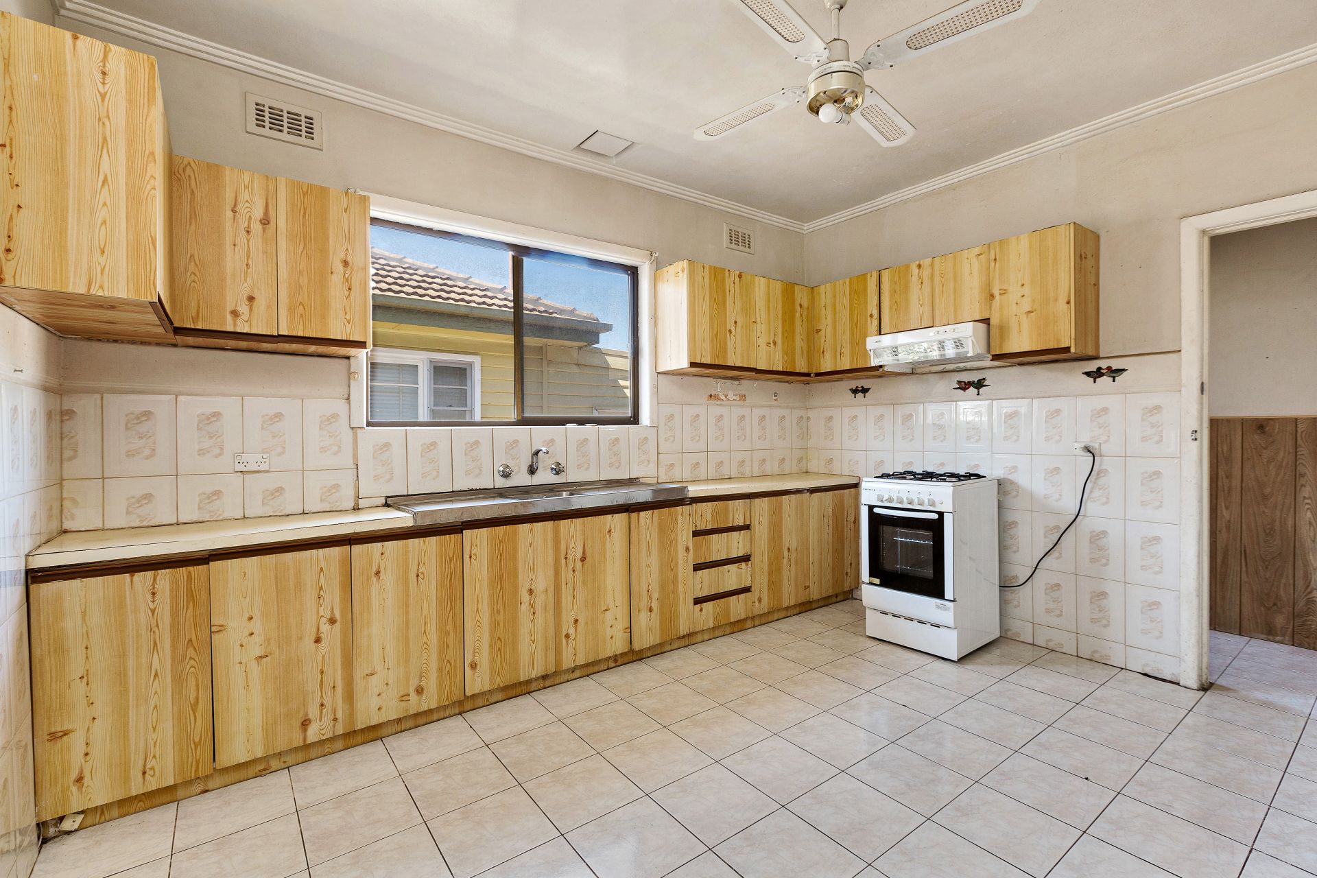 10 Stanger Street, Yarraville - Thumbnail 6