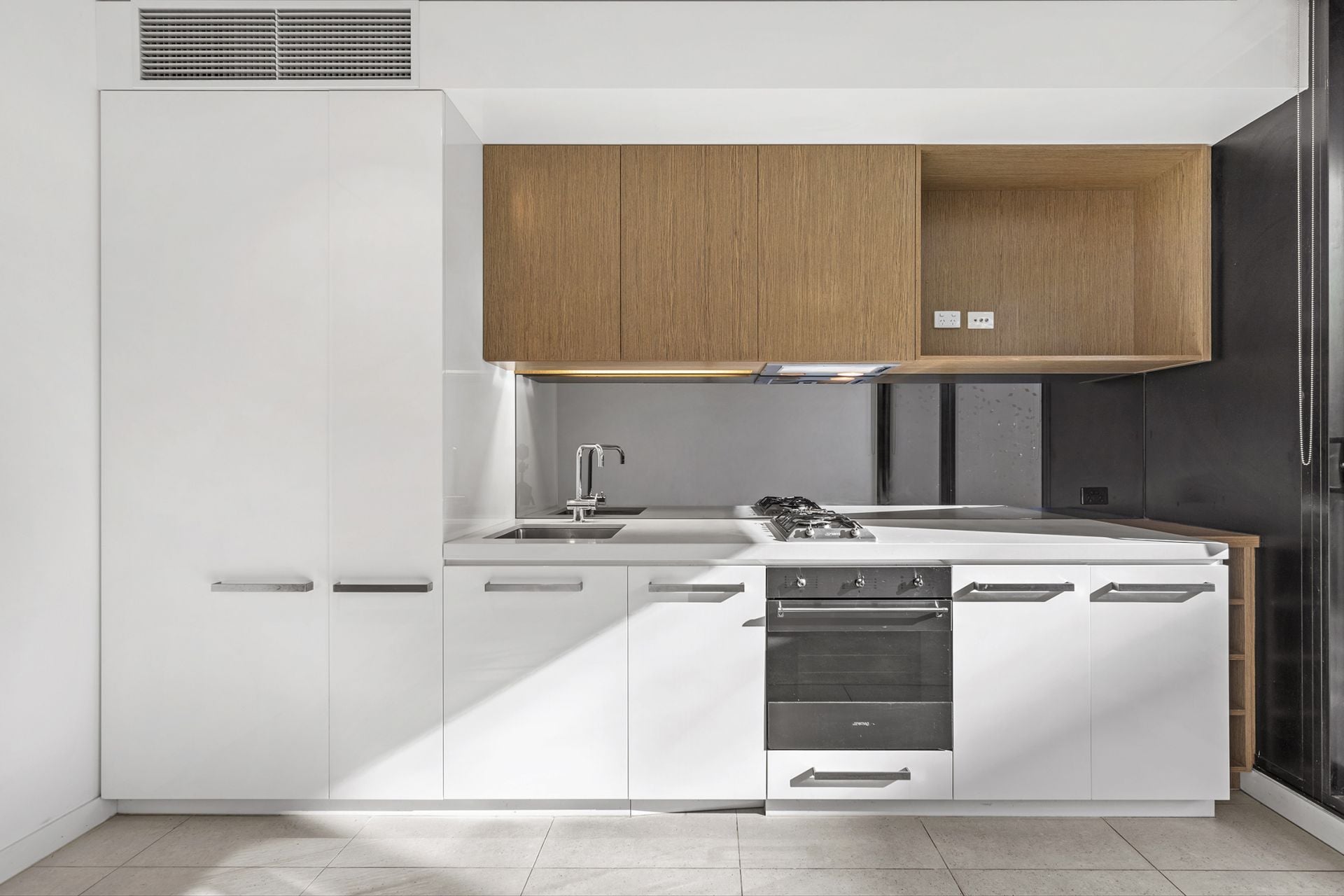 3/3 Clara Street, South Yarra - Thumbnail 4