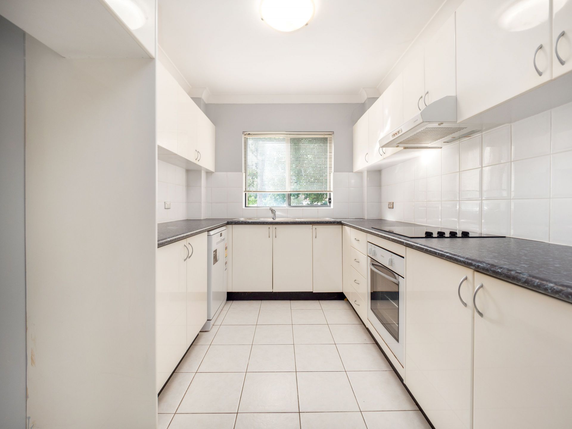 4/6-14 Park Street, Sutherland, Sutherland - Thumbnail 5