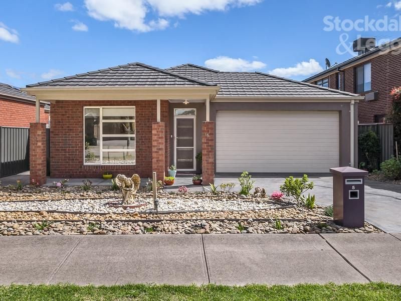5 Milicent Court MERNDA, Mernda - Thumbnail 3