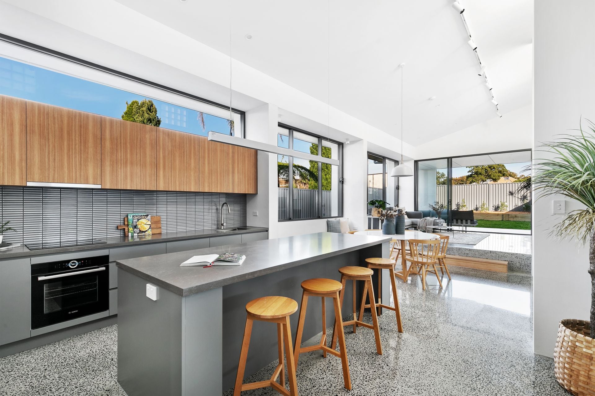 27b Milburn Road, Gymea, Gymea - Thumbnail 2