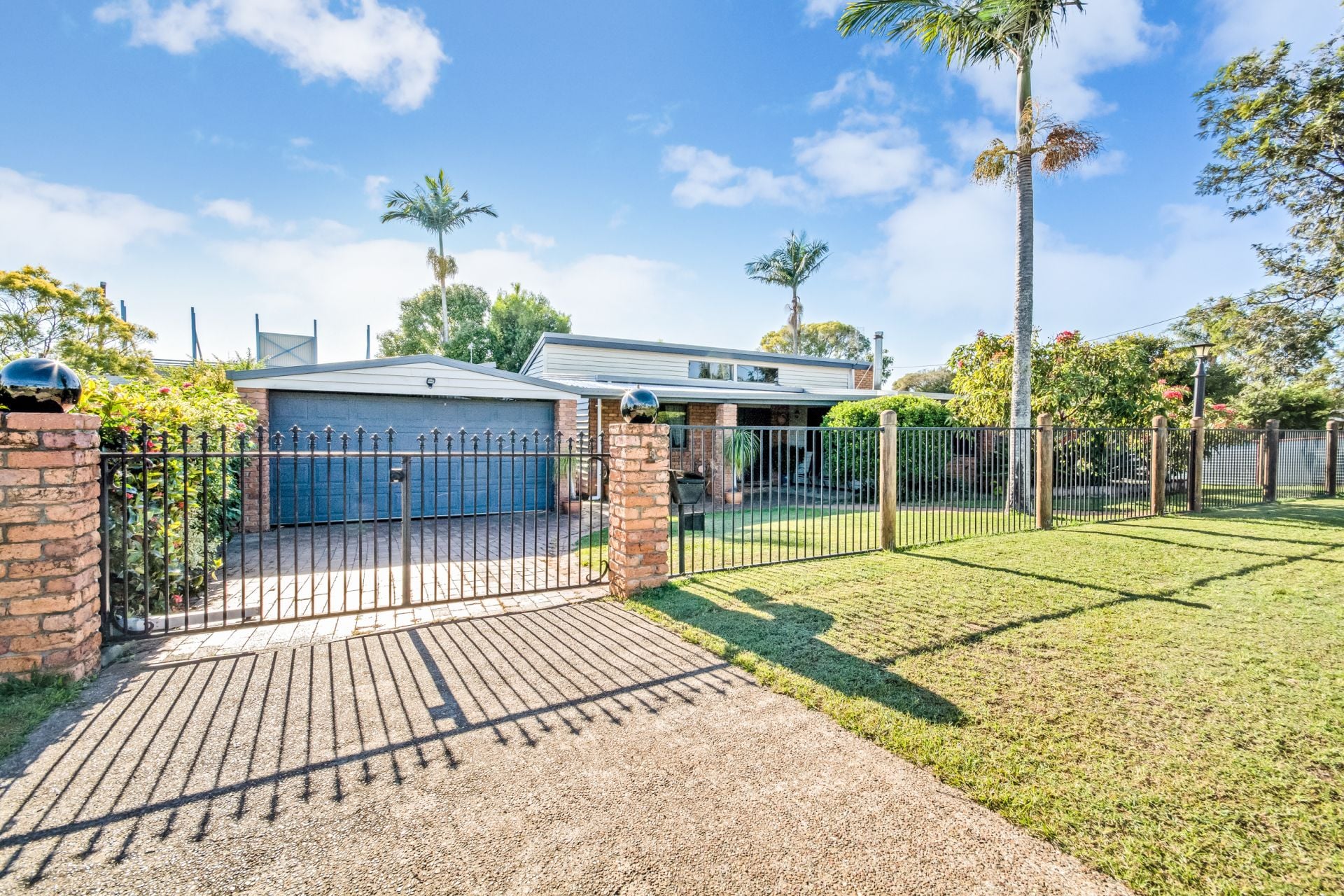 1 Johnstone Road Southside QLD, Southside - Thumbnail 2